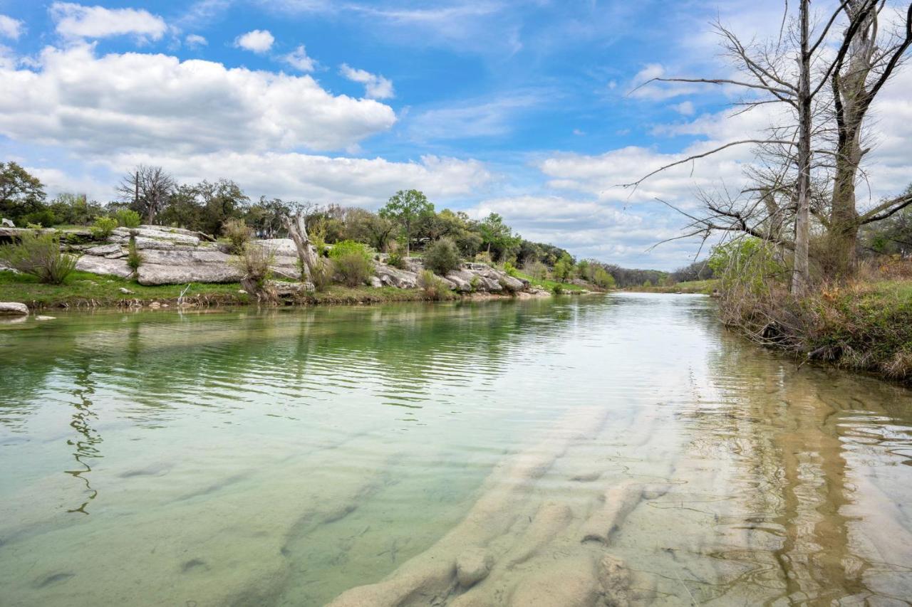 New! The Yellow Door- Downtown Wimberley W/ River Access Extérieur photo