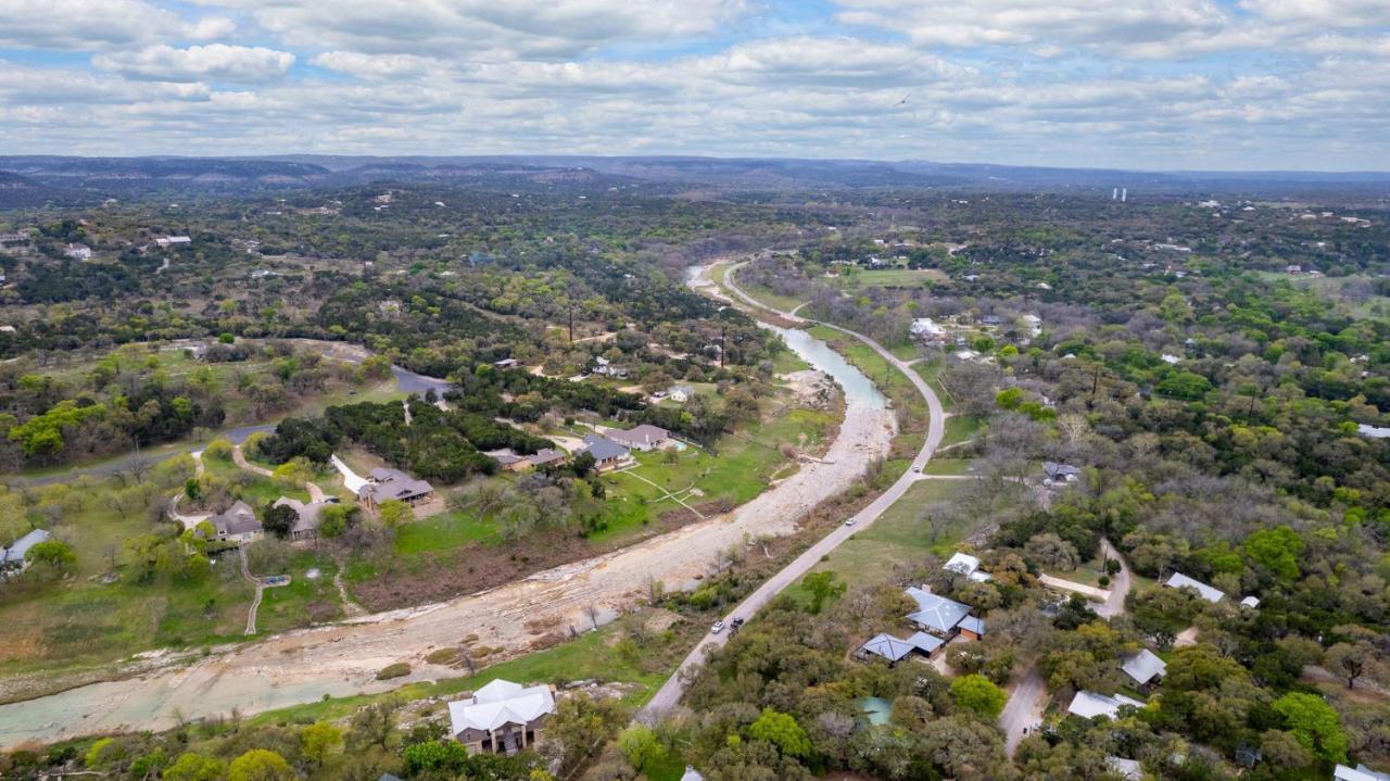 New! The Yellow Door- Downtown Wimberley W/ River Access Extérieur photo