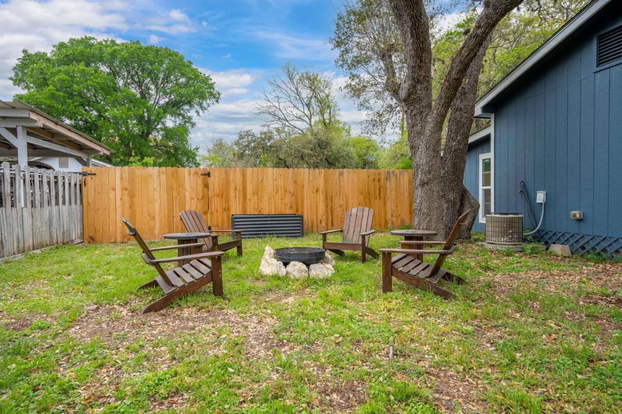 New! The Yellow Door- Downtown Wimberley W/ River Access Extérieur photo