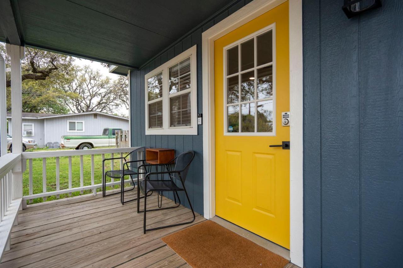 New! The Yellow Door- Downtown Wimberley W/ River Access Extérieur photo